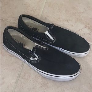 Men’s slip on black vans